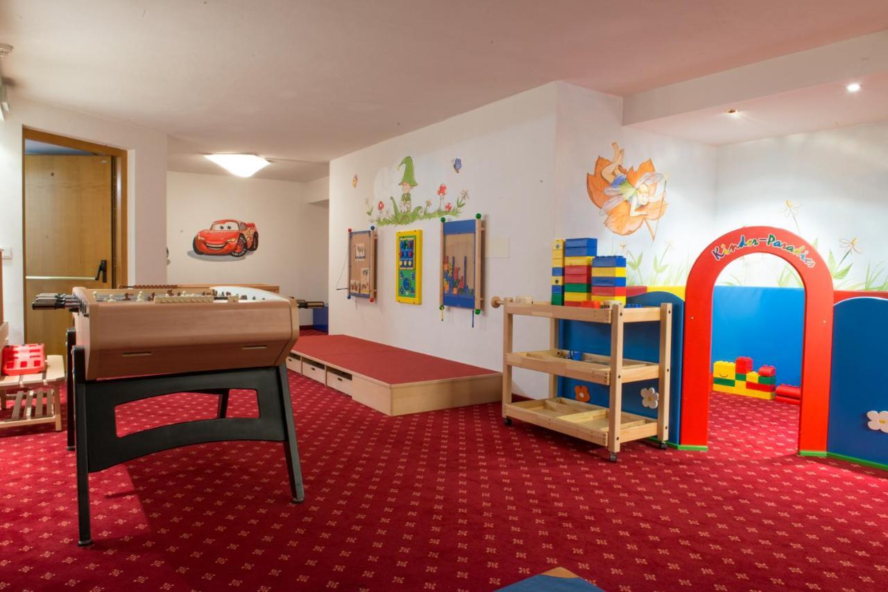 Hotel Oswald Σέλβα ντι Βαλ Γκαρντένα Εξωτερικό φωτογραφία